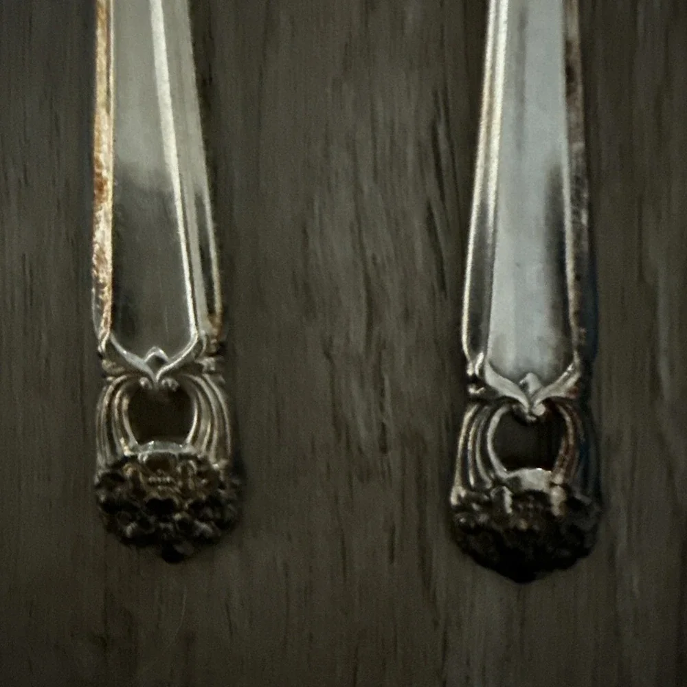 Vtg Set of 6 1847 Rogers Bros ETERNALLY YOURS Silverplate Teaspoons Flatware - Picture 3 of 4